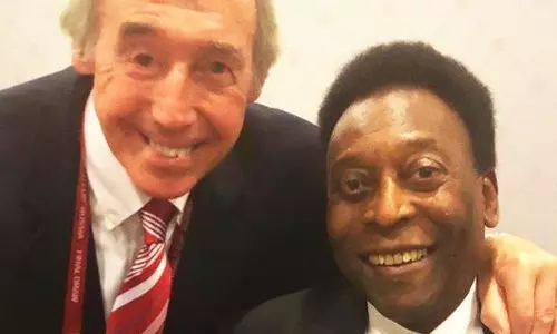 ഇംഗ്ലണ്ടിന് ലോകകപ്പ് നേടിക്കൊടുത്ത ഗോര്‍ഡന്‍ ബാങ്ക്സ് അന്തരിച്ചു 