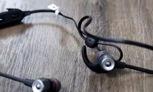 സൗണ്ട് വണിന്റെ പുതിയ വയര്‍ലെസ് ബ്ലൂടൂത്ത് ഹെഡ്‌ഫോണ്‍ 