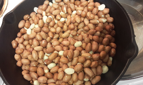 കുഞ്ഞിരാമന്റെ കടല വില്പന സ്മാര്ട്ടാവുകയാണ് കുഞ്ഞിരാമന്റെ കടല വില്പന സ്മാര്ട്ടാവുകയാണ്