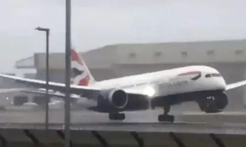 ലാന്‍ഡിങിനിടെ ‘നിലത്തിടിച്ച്’ വീണ്ടും പൊങ്ങിപ്പറന്ന് ഹൈദരാബാദ് - ലണ്ടന്‍ വിമാനം; വന്‍ ദുരന്തം ഒഴിവായി