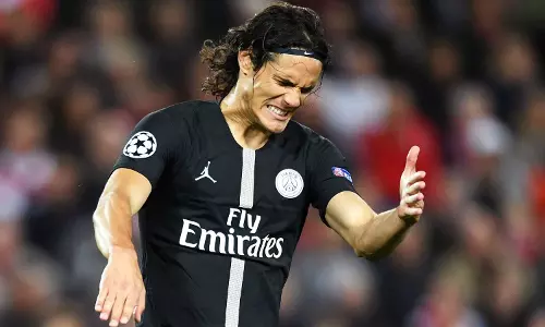 പി.എസ്.ജിക്ക് തിരിച്ചടി; കവാനിയും പുറത്ത് 