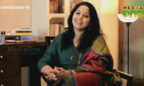 വനിതാ ദിനത്തിൽ ഒരു പ്രവാസി പാട്ടുകാരി 