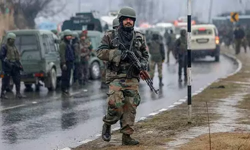 താഴ്‌വരയില്‍ തീയണയില്ലേ? 