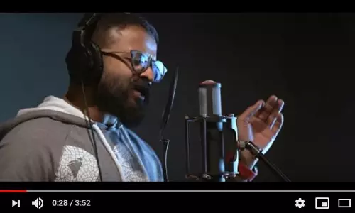 ഇളയരാജക്കായി ‘കപ്പലണ്ടി പാട്ട്’ പാടി ജയസൂര്യ; വീഡിയോ കാണാം