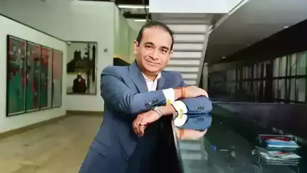 നീരവ് മോദിയെ ഇന്ത്യക്ക് കൈമാറാന്‍ ലണ്ടന്‍ കോടതിയുടെ ഉത്തരവ്