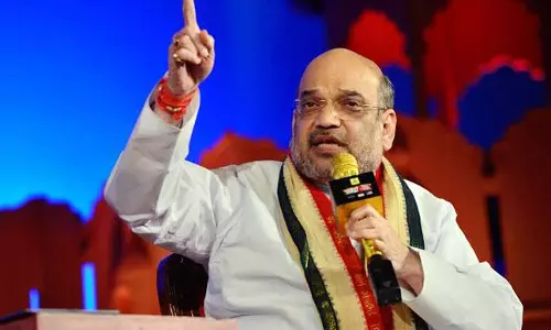 അമിത് ഷാ തമിഴ്നാട്ടിലേക്ക്; രജനീകാന്തുമായി കൂടിക്കാഴ്ച നടത്തിയേക്കും