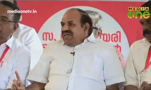‘മോദിയെ വിമര്ശിച്ചാല് രാജ്യദ്രോഹം’; ജയിലില് ഇടുന്നെങ്കില് ഇടട്ടെയെന്ന് കോടിയേരി ‘മോദിയെ വിമര്ശിച്ചാല് രാജ്യദ്രോഹം’; ജയിലില് ഇടുന്നെങ്കില് ഇടട്ടെയെന്ന് കോടിയേരി