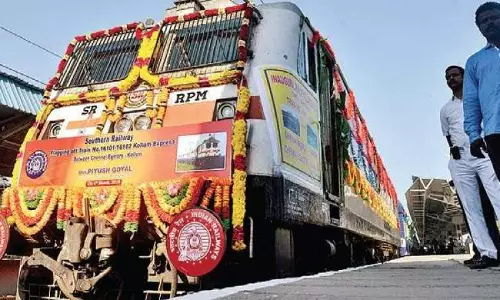 ഓര്‍മകളുടെ പാളത്തിന് പുതു തീവണ്ടി; കൊല്ലം എക്സ്പ്രസ് ഓടിത്തുടങ്ങി