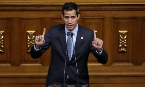 വെനസ്വേലയില്‍ രാഷ്ട്രീയ പ്രതിസന്ധി തുടരുന്നു; ഗൊയ്ദോയെ പിന്തുണച്ച ജര്‍മന്‍ സ്ഥാനപതിയെ  പുറത്താക്കി 