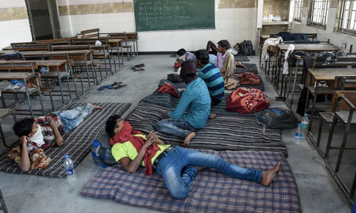 കുടിയേറ്റ തൊഴിലാളികള്‍ നാട്ടിലേക്ക് മടങ്ങുന്നത് കൂടുതല്‍ കൊറോണ വൈറസ് വ്യാപനത്തിന് കാരണമാകുമെന്ന് ലോകബാങ്ക്