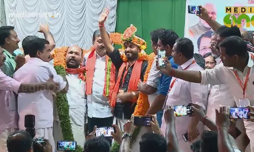 പത്തനംതിട്ടയിലെ തിരഞ്ഞെടുപ്പ് ആചാരങ്ങൾ പത്തനംതിട്ടയിലെ തിരഞ്ഞെടുപ്പ് ആചാരങ്ങൾ