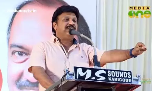 മുരളീധരന് vs ഗണേഷ് കുമാര് മുരളീധരന് vs ഗണേഷ് കുമാര്