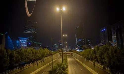 സൗദിയില് 154 പേര്ക്ക് കോവിഡും 115 രോഗമുക്തിയും: രോഗികള് 1453 ആയി; മക്കയില് കര്ഫ്യൂ നീട്ടി സൗദിയില് 154 പേര്ക്ക് കോവിഡും 115 രോഗമുക്തിയും: രോഗികള് 1453 ആയി; മക്കയില് കര്ഫ്യൂ നീട്ടി