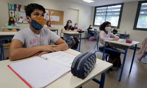 ഹാജര്‍ നിര്‍ബന്ധമാക്കി ഖത്തറിലെ സ്കൂളുകള്‍: റൊട്ടേറ്റിങ് ഹാജര്‍ നിലവില്‍ വന്നു