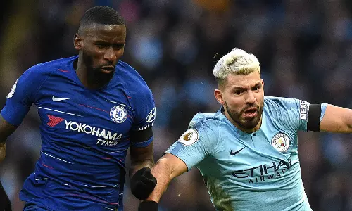 കളിക്കാര്‍ക്കും കുടുംബമുണ്ട്, കുട്ടികളുണ്ട് ഫുട്‌ബോള്‍ വീണ്ടും തുടങ്ങുന്നതില്‍ പേടിയുണ്ടെന്ന് താരങ്ങള്‍