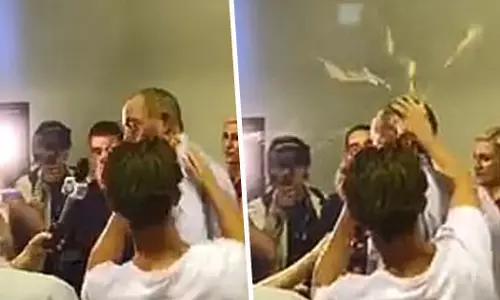 ന്യൂസിലാന്‍റ്  ഭീകരാക്രമണത്തില്‍ ‘മുസ്‌ലിം കുടിയേറ്റക്കാരെ’ കുറ്റപ്പെടുത്തി ആസ്ട്രേലിയന്‍ സെനറ്റര്‍; സെനറ്ററുടെ  തലയിലേക്ക് മുട്ട എറിഞ്ഞ് യുവാവിന്റെ പ്രതിഷേധം - വീഡിയോ 