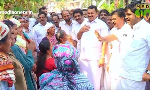 വേതനം കൃത്യമായി തരൂ; വോട്ട് തേടി വരുന്നവരോട് തൊഴിലുറപ്പുകാര്‍ 