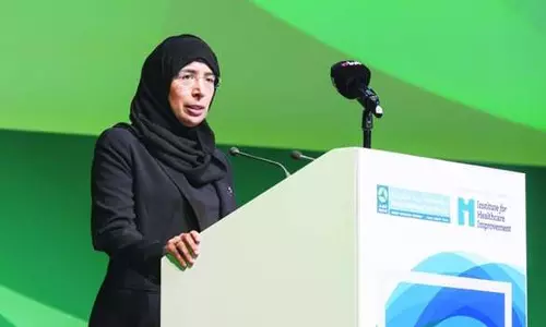 ഖത്തറില്‍ സന്ദര്‍ശനത്തിനെത്തുന്ന വിദേശികള്‍ക്കും ആരോഗ്യ ഇന്‍ഷുറന്‍സ് നിര്‍ബന്ധമാക്കുന്നു