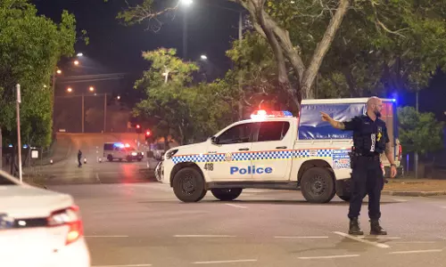 ആസ്ട്രേലിയയില് വെടിവെപ്പ്; നാലു പേര് കൊല്ലപ്പെട്ടു ആസ്ട്രേലിയയില് വെടിവെപ്പ്; നാലു പേര് കൊല്ലപ്പെട്ടു