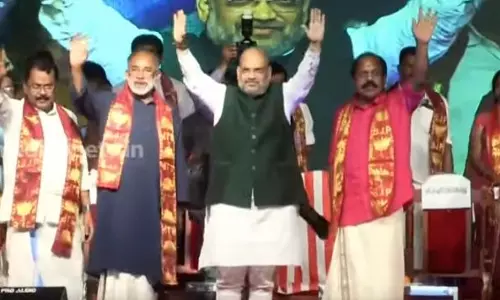 കേരളത്തിലെ ബിജെപിക്കാരും തെരെഞ്ഞെടുപ്പുത്സവത്തിൽ പങ്കെടുത്തിരുന്നു കേരളത്തിലെ ബിജെപിക്കാരും തെരെഞ്ഞെടുപ്പുത്സവത്തിൽ പങ്കെടുത്തിരുന്നു