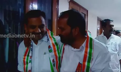 കന്നി എംപിമാരെ പാർലമെൻററി പാർട്ടിയിൽ ചേർക്കുന്ന ഉത്സവം; പ്രവേശനോത്സവം കന്നി എംപിമാരെ പാർലമെൻററി പാർട്ടിയിൽ ചേർക്കുന്ന ഉത്സവം; പ്രവേശനോത്സവം