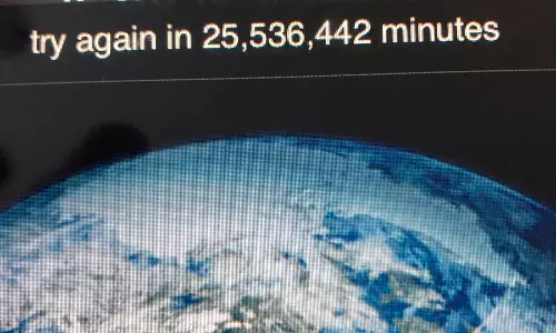 അച്ഛന്റെ ഐപാഡ് 48 വര്ഷത്തേക്ക് ലോക്ക് ചെയ്ത് മൂന്ന് വയസ്സുകാരന് അച്ഛന്റെ ഐപാഡ് 48 വര്ഷത്തേക്ക് ലോക്ക് ചെയ്ത് മൂന്ന് വയസ്സുകാരന്