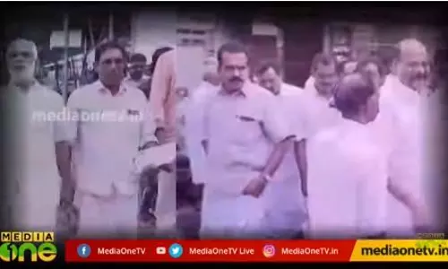 പാലായിലെ ചക്കളത്തിപ്പോര് പാലായിലെ ചക്കളത്തിപ്പോര്