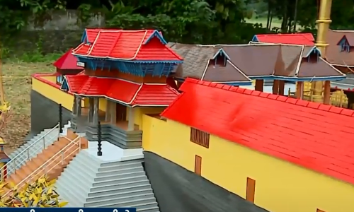 കണ്ടാല്‍ തൊഴുത് നിന്നുപോകും; ആറന്‍മുള പാര്‍ത്ഥസാരഥി ക്ഷേത്രത്തിന്‍റെ കൂറ്റന്‍ മാതൃകയുമായി അഖില്‍