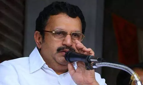 താനൊരു കൊലയാളിയല്ലെന്ന് കെ.മുരളീധരൻ; അക്രമരാഷ്ട്രീയമാണ് വടകരയിലെ പ്രചരണ വിഷയമെന്നുറപ്പിച്ച് യു.ഡി.എഫ് കണ്‍വെന്‍ഷന്‍