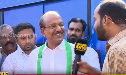 ‘മലപ്പുറത്ത് വമ്പിച്ച പ്രതീക്ഷ’; കുഞ്ഞാലിക്കുട്ടി ‘വോട്ട് വഴി’യില് ‘മലപ്പുറത്ത് വമ്പിച്ച പ്രതീക്ഷ’; കുഞ്ഞാലിക്കുട്ടി ‘വോട്ട് വഴി’യില്