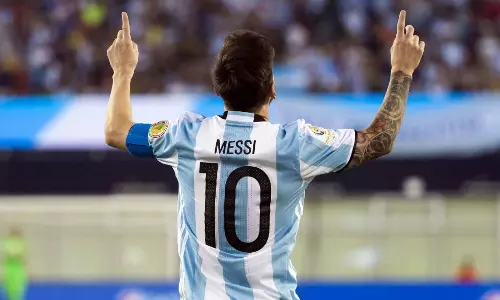 ‘വിരമിക്കും മുമ്പ് രാജ്യത്തിന് വേണ്ടി കിരീടം നേടണം’