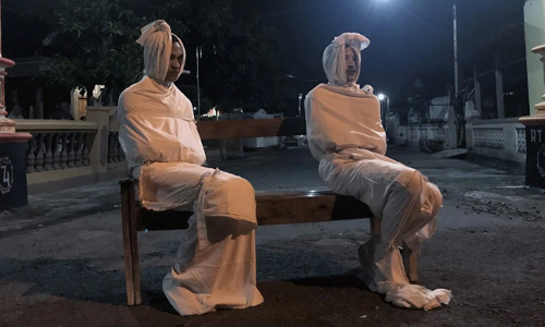 കൊറോണ കാലത്ത് പുറത്തിറങ്ങി നടക്കല്ലേ..പ്രേതം പിടിക്കും!!!