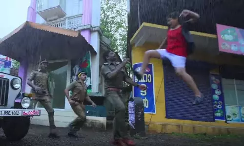 സ്ഫടികം 2 ന്റെ ടീസറിന് ലാലേട്ടന്‍ ഫാന്‍സിന്റെ പൊങ്കാല