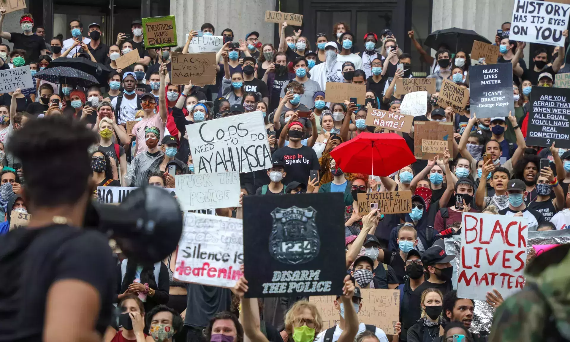 “അതൊരു മഹത്തായ ദിനം’’ ഫ്ലോയിഡിനെ പരാമര്‍ശിച്ച ട്രംപിന്റെ ട്വിറ്റർ പരാമര്‍ശം വിവാദത്തില്‍