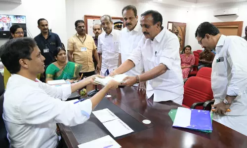 ലോക്സഭാ തിരഞ്ഞെടുപ്പ്: ഇന്ന് പത്രിക സമര്പ്പിച്ചത് 29 പേര് ലോക്സഭാ തിരഞ്ഞെടുപ്പ്: ഇന്ന് പത്രിക സമര്പ്പിച്ചത് 29 പേര്