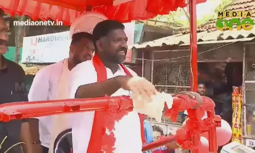 മാവേലിക്കര ഇടത്തേക്ക് ചെരിക്കാന്‍ ചിറ്റയം ഗോപകുമാര്‍ |സ്ഥാനാര്‍ഥിക്കൊപ്പം 