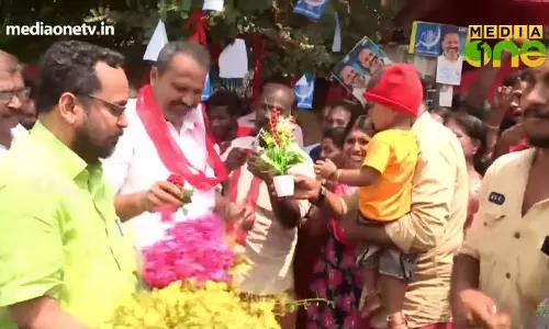 രാജാജി മാത്യു തോമസ് |തൃശ്ശൂര്‍ സ്ഥാനാര്‍ഥിയോടൊപ്പം