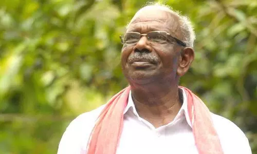 പ്രതിയാക്കി തേജോവധം ചെയ്തു, തിരുവഞ്ചൂരിനെതിരായ പരനാറി പരാമര്ശം ആത്മരോഷം: എം എം മണി പ്രതിയാക്കി തേജോവധം ചെയ്തു, തിരുവഞ്ചൂരിനെതിരായ പരനാറി പരാമര്ശം ആത്മരോഷം: എം എം മണി