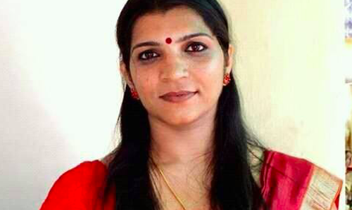 സരിത എസ് നായര്‍ മത്സരിക്കുന്നു; പോരാട്ടം ഹൈബിക്കെതിരെ