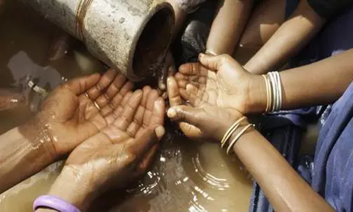 കുടിവെളള പ്രശ്നം; തെരഞ്ഞെടുപ്പ് ബഹിഷ്ക്കരികരിക്കാനൊരുങ്ങി മീഞ്ച പഞ്ചായത്ത് കുടിവെളള പ്രശ്നം; തെരഞ്ഞെടുപ്പ് ബഹിഷ്ക്കരികരിക്കാനൊരുങ്ങി മീഞ്ച പഞ്ചായത്ത്