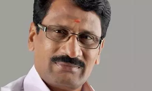 തിരുവനന്തപുരത്ത് കോണ്ഗ്രസിന്റെ തെരഞ്ഞെടുപ്പ് പ്രവര്ത്തനങ്ങളിലെ അസ്വാരസ്യങ്ങള് ചര്ച്ചയാകുന്നു തിരുവനന്തപുരത്ത് കോണ്ഗ്രസിന്റെ തെരഞ്ഞെടുപ്പ് പ്രവര്ത്തനങ്ങളിലെ അസ്വാരസ്യങ്ങള് ചര്ച്ചയാകുന്നു