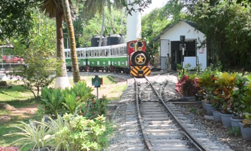 വേളിയിലെത്തുന്ന സഞ്ചാരികൾക്ക് ഇനി കായലും കടലും കണ്ട് ട്രെയിനിൽ ഉല്ലാസ യാത്ര നടത്താം
