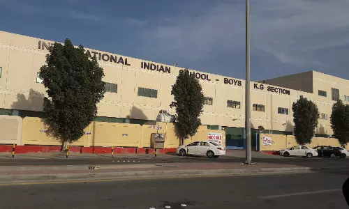 ഫീസ് കുടിശ്ശിക പറഞ്ഞ് അഡ്മിഷന് നിഷേധിക്കുന്നു; ദമ്മാം ഇന്ത്യന് സ്കൂളിനെതിരെ പരാതിയുമായി രക്ഷിതാക്കള് ഫീസ് കുടിശ്ശിക പറഞ്ഞ് അഡ്മിഷന് നിഷേധിക്കുന്നു; ദമ്മാം ഇന്ത്യന് സ്കൂളിനെതിരെ പരാതിയുമായി രക്ഷിതാക്കള്