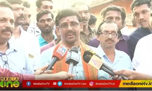 സ്ഥാനാര്‍ഥികളുടെ വിഷു ആഘോഷങ്ങള്‍ കാണാം