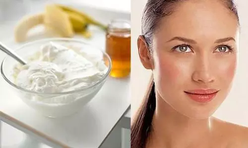 തൈരുണ്ടെങ്കില്‍ ഏത് വേനലിലും മുഖം കണ്ണാടി പോലെ തിളങ്ങും