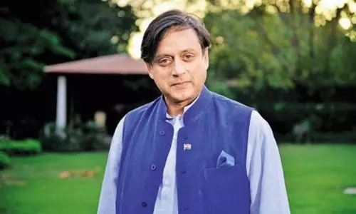 ബി.ജെ.പിയുടെ വീഴ്ചകള്‍ എണ്ണിപ്പറഞ്ഞ് ശശി തരൂര്‍