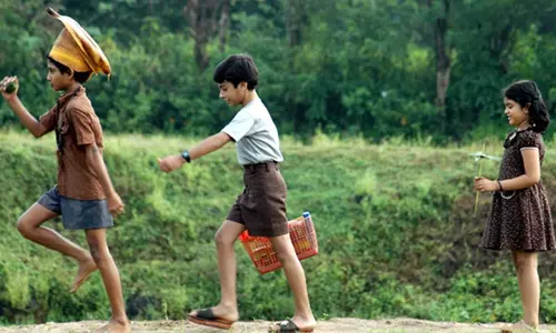 വേനലവധിക്കാലം അപകടരഹിതവും ആസ്വാദ്യവുമാക്കാം