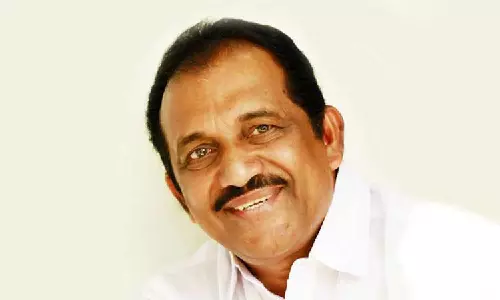 ബെന്നിക്കായി വോട്ട് തേടി കുടുംബം; മകനും മരുമകളും പ്രചരണത്തിനിറങ്ങി