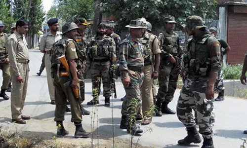 കൂത്തുപറമ്പിലും തലശേരിയിലും കേന്ദ്രസേന വേണമെന്ന് യു.ഡി.എഫ് കൂത്തുപറമ്പിലും തലശേരിയിലും കേന്ദ്രസേന വേണമെന്ന് യു.ഡി.എഫ്