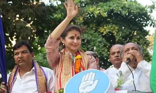 ഊര്‍മിളയുടെ വരവോടെ മുംബൈയില്‍ പ്രചാരണം സജീവം  